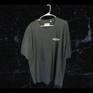 Fear of god essential black t shirt